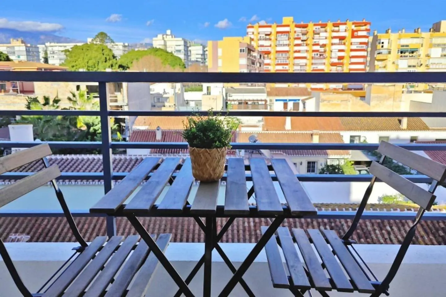Apartamento Paseo Larios Torre Del Mar Spain